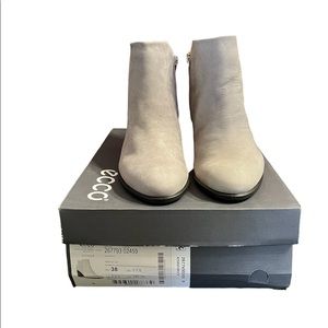 Tan Booties size 8